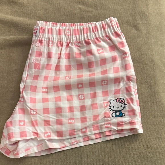Hello Kitty Pink Gingham Women's Shorts - Picture 2 of 3